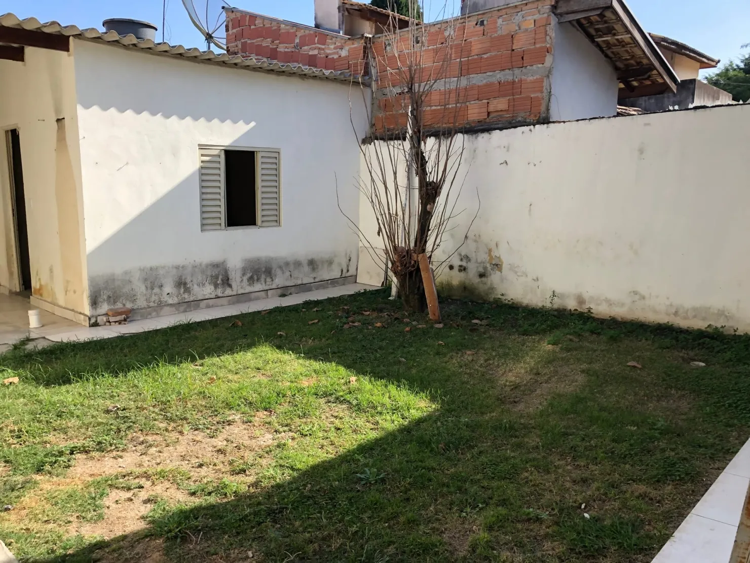 Imagem Casa à venda 2 Quartos, 2 Vagas, 250M², Crispim, Pindamonhangaba - SP