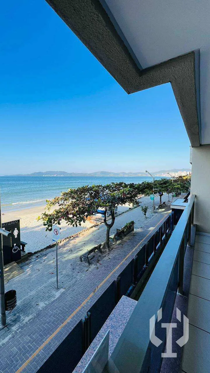 Foto do imóvel Apartamento Frente Mar Pronto para Morar em Meia Praia