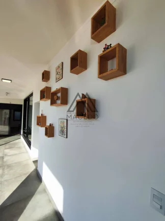 Imagem Casa incrível com 4 suítes, piscina, Beach e Salão de Jogos - Mobiliada