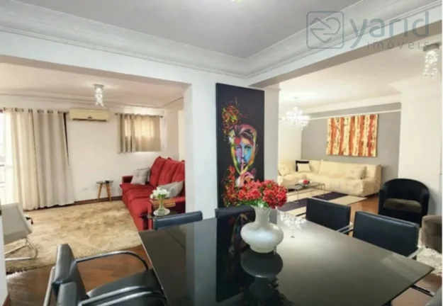 Imagem Apartamento de Luxo à Venda no Edifício Mirante do Vale-SP: 3 Quartos, 1 Suíte, 2 Banheiros, 2 Vagas de Garagem, 157m²