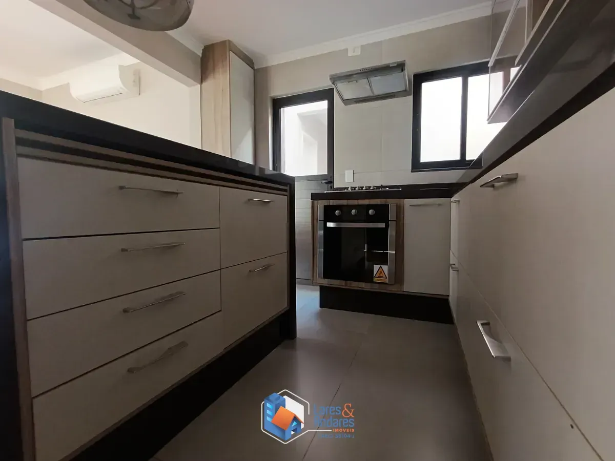 Imagem Casa para venda em Horto Florestal com 4 quartos, sendo 2 suítes, 156m²
