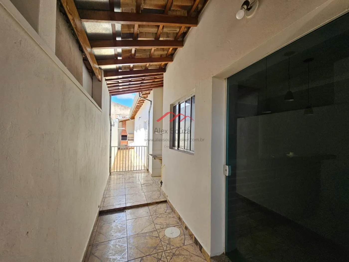 Imagem Casa para Venda em Sumaré, Parque Residencial Salerno (Nova Veneza), 2 dormitórios, 1 suíte, 1 banheiro, 2 vagas