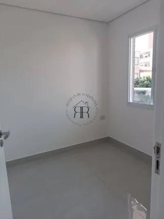 Imagem Charmoso apartamento de 2 dormitórios, sala espaçosa, cozinha e lavanderia. Prédio com elevador.
...