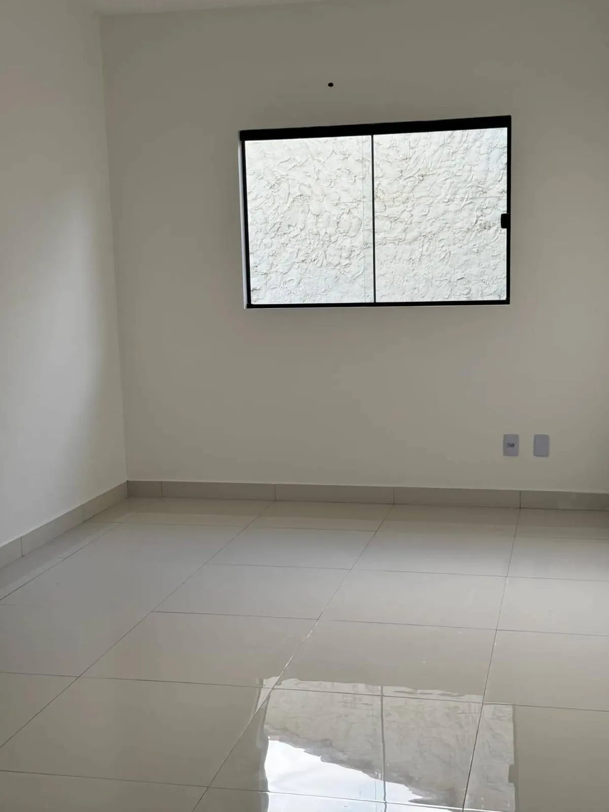 Imagem Prédio comercial para locação no bairro Araés