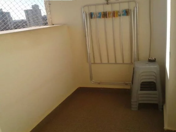 Imagem Apartamento contendo 2 quartos com armário embutido sendo 1 suite, sala 2 ambientes de estar e jant...