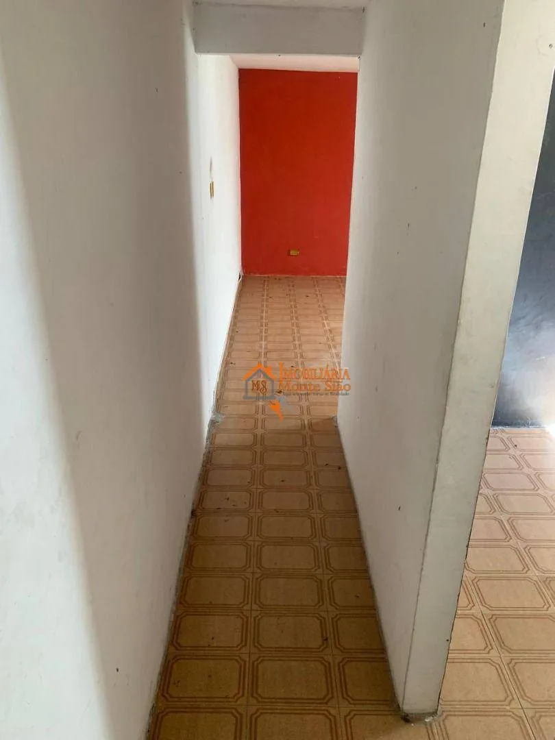 Imagem Sobrado com 5 dormitórios à venda por R$ 850.000,00 - Jardim Cumbica - Guarulhos/SP