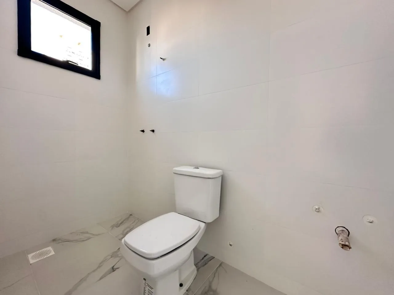 Imagem Apartamento com vista para o mar à venda com 138m2 por R$ 2.240.000,00