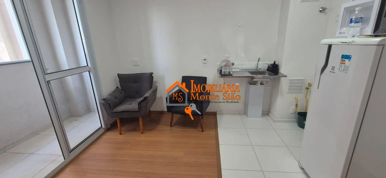 Imagem Apartamento com 1 dormitório à venda, 27 m² por R$ 290.000,00 - Vila das Bandeiras - Guarulhos/SP