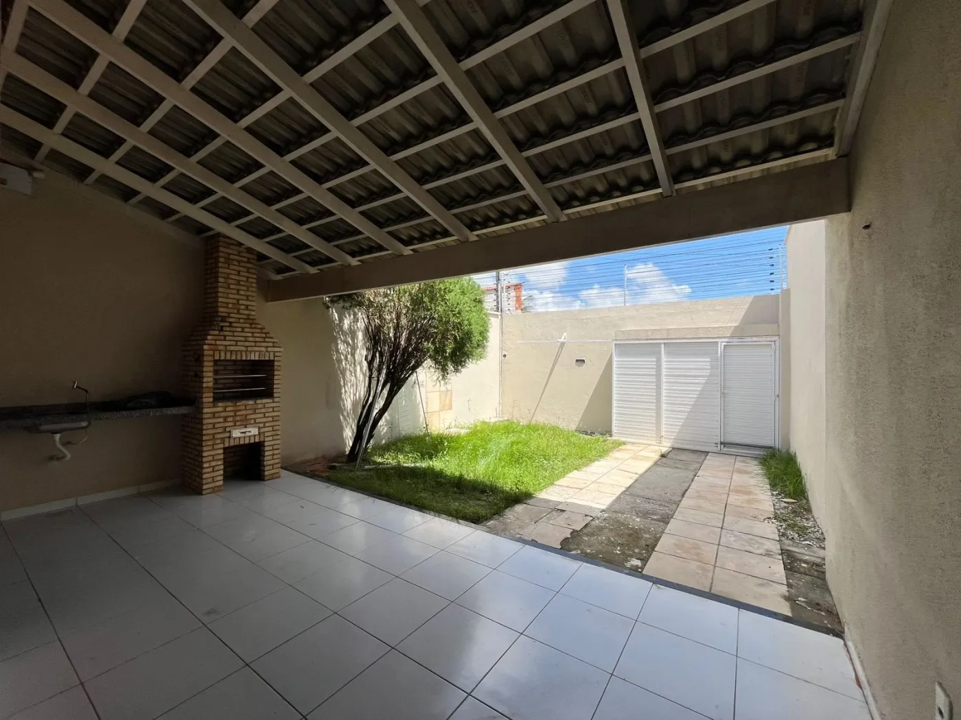 Imagem Casa para Venda em Fortaleza, Sapiranga, 3 dormitórios, 3 suítes, 3 vagas