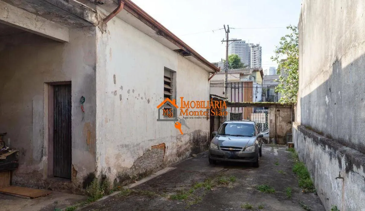 Imagem Casa com 3 dormitórios à venda, 240 m² por R$ 675.000 - Vila Augusta - Guarulhos/SP