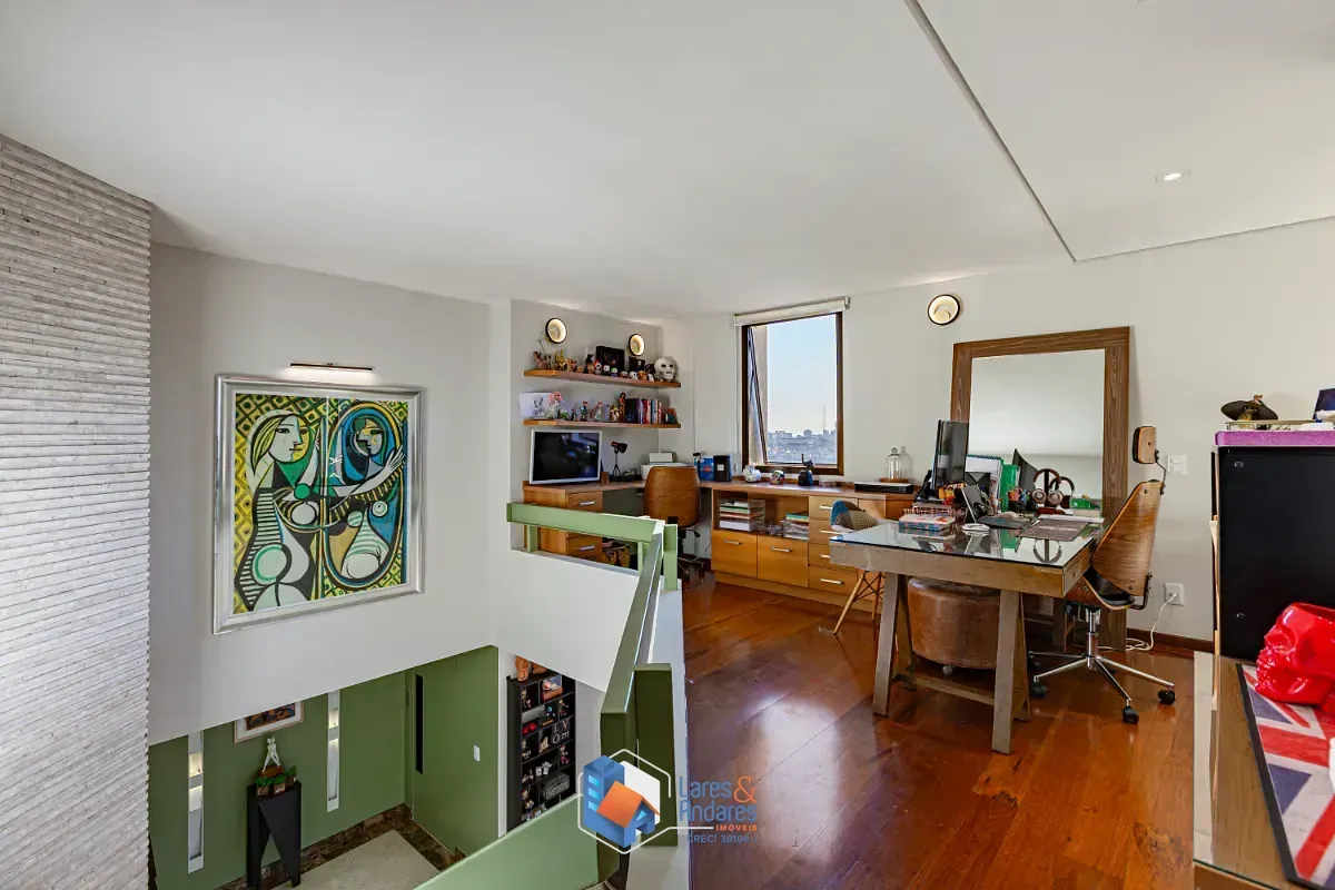 Imagem Duplex para venda em Sumaré com 3 quartos, sendo 3 suítes, 208m²