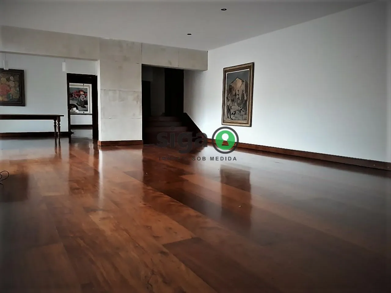 Imagem Casa de Luxo Projetada por Marcos Tomanik no Morumbi - Vizinha a Área Verde Tombada