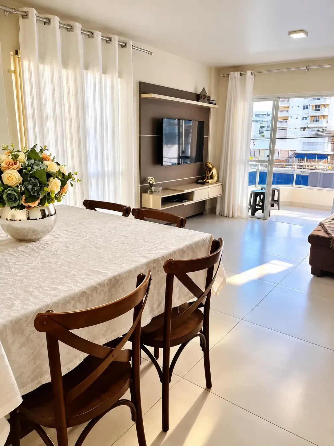 Imagem Apartamento com 3 Quartos para Alugar ou Temporada, 100 m² em Itapema - Itapema