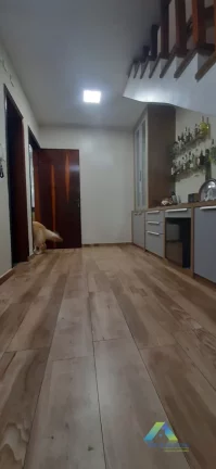 Imagem LINDO SOBRADO COM 210m² COM 3 SUÍTES COM ALTO PDRÃO DE ACABAMENTO!