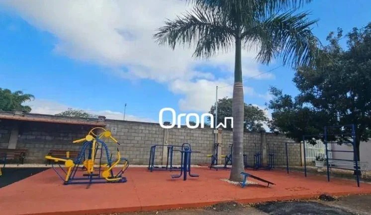 Imagem Sobrado à venda, 500 m² por R$ 1.750.000,00 - Condomínio Parque dos Cisnes - Goiânia/GO