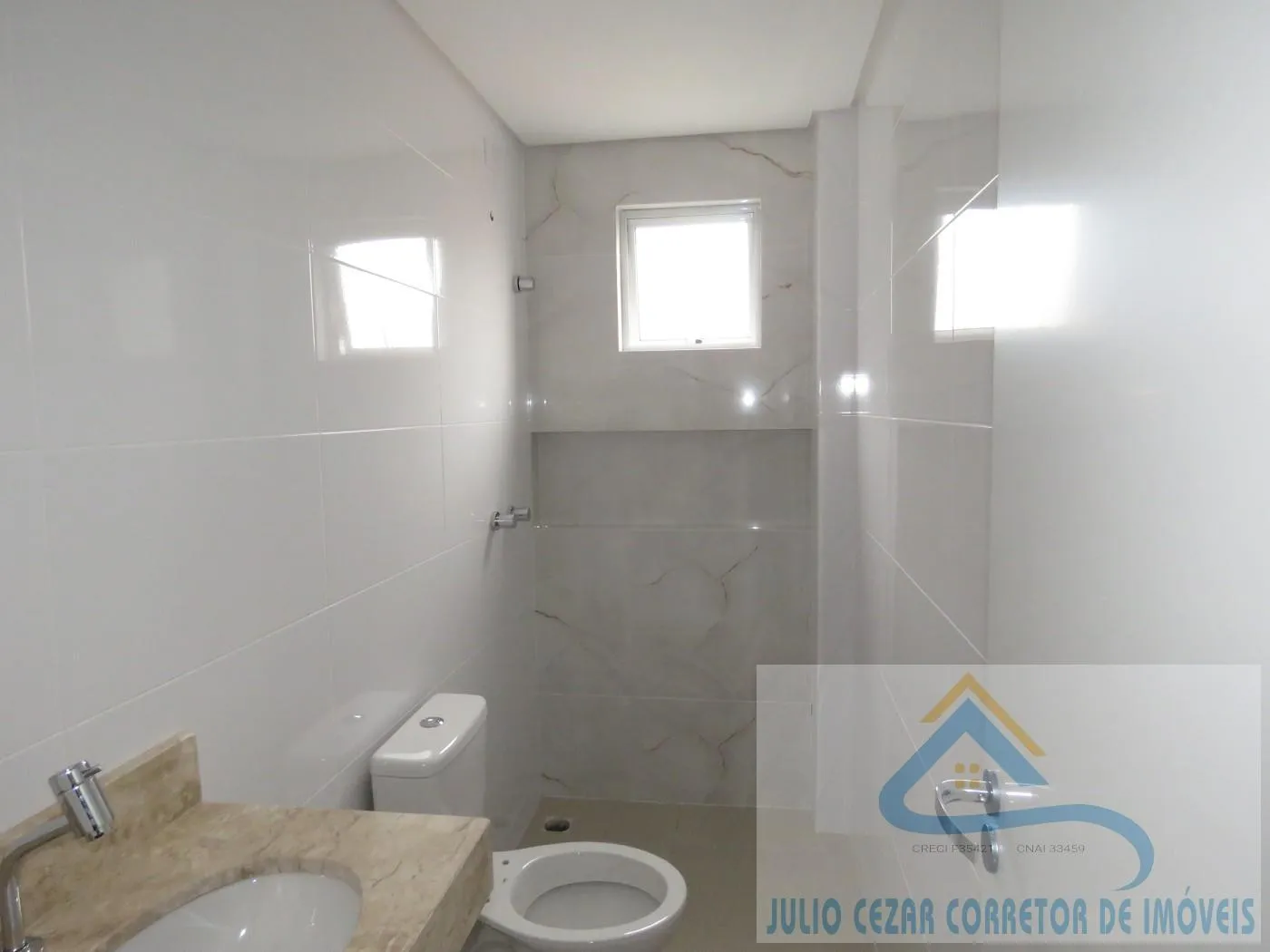 Imagem Apartamento para Venda em São José dos Pinhais, São Cristóvão, 2 dormitórios, 1 suíte, 2 banheiros, 1 vaga