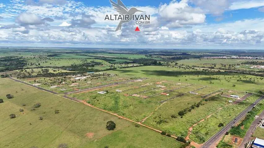 Imagem Lote à venda em Uberlândia, Laranjeiras