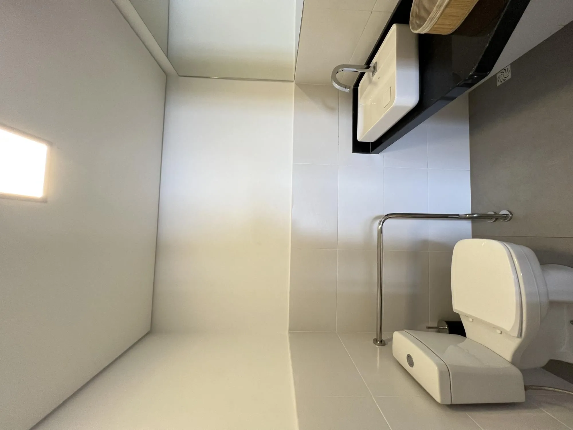 Imagem Sala Comercial Mobiliada 68m² - Centro, Prédio 24h com Rooftop