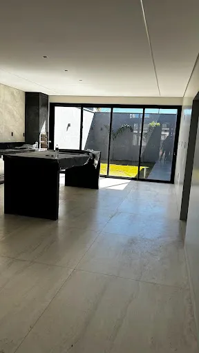 Imagem Casa com 3 dormitórios à venda, 227 m² por R$ 1.500.000,00 - Jardim Califórnia - Patos de Minas/MG