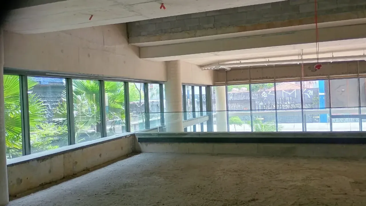 Imagem Loja à Venda ou Locação, 357 m² em Vila Nova Conceição - São Paulo
