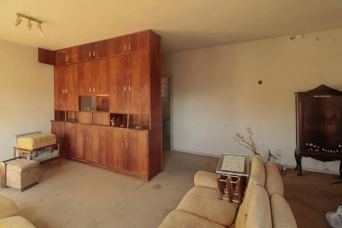 Imagem Vende-se apartamento com 4 quartos (1 suíte), 204 m² e 2 vagas - Rio Branco