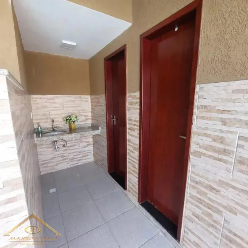 Imagem Flat para Venda em São Pedro da Aldeia / RJ no bairro Balneário São Pedro