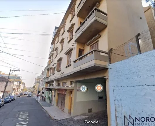 Apartamento amplo com 3 dormitórios e 1 vaga de garagem na Silva Jardim