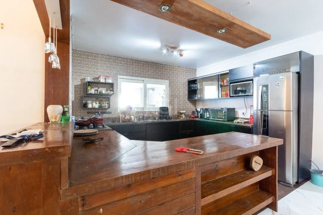 Imagem Casa para Venda - 120m², 4 dormitórios, sendo 1 suites, 3 vagas - Serraria