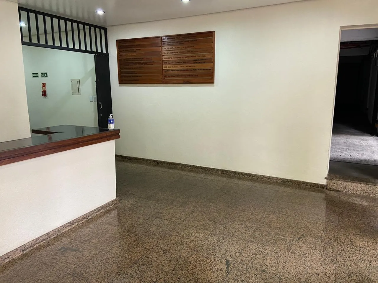 Imagem Sala comercial de 24m² com vaga de garagem coberta - excelente oportunidade!

Espaço funcional e b...