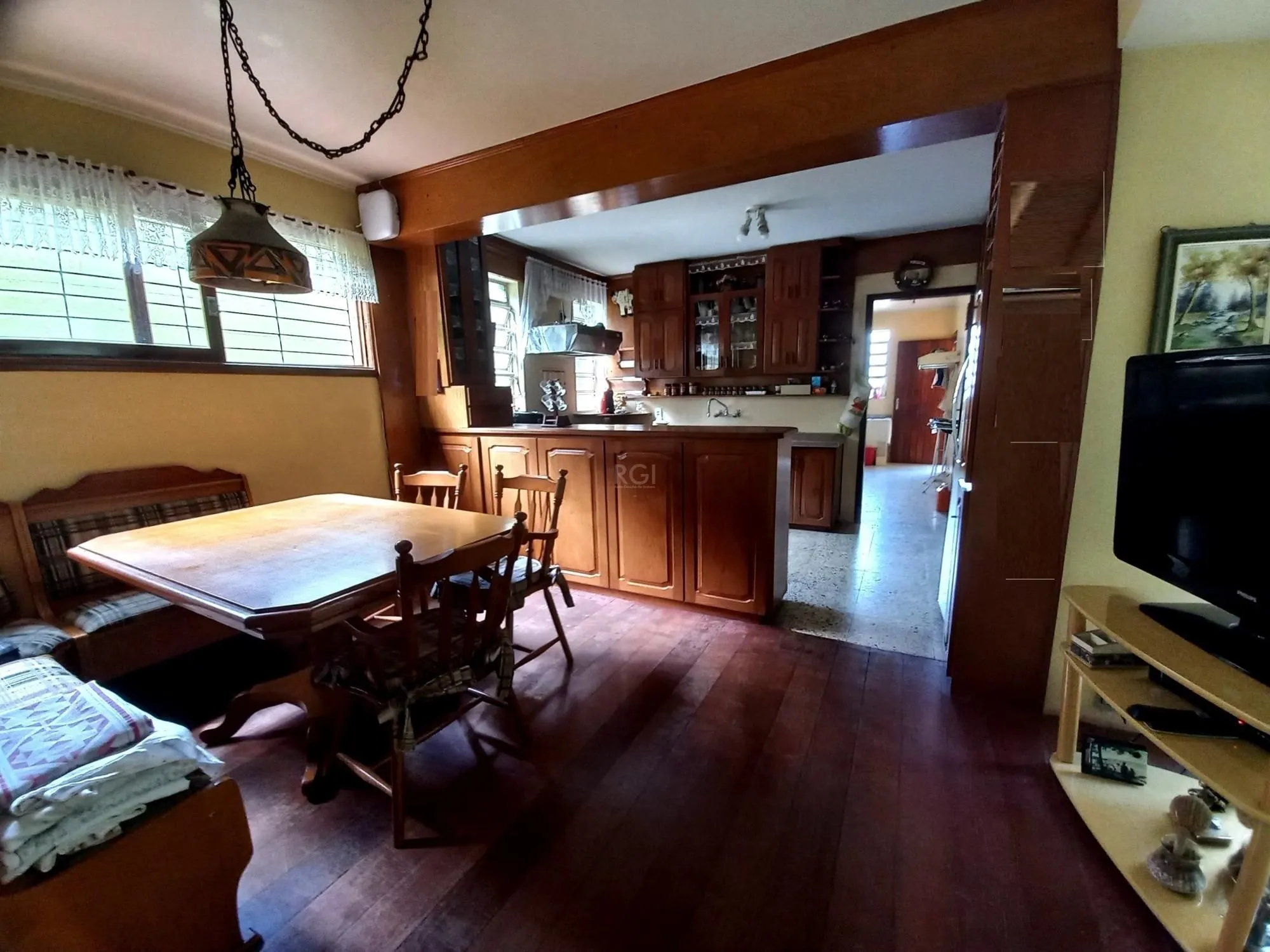 Imagem Casa para Venda - 300m², 4 dormitórios, sendo 1 suites, 2 vagas - Santana