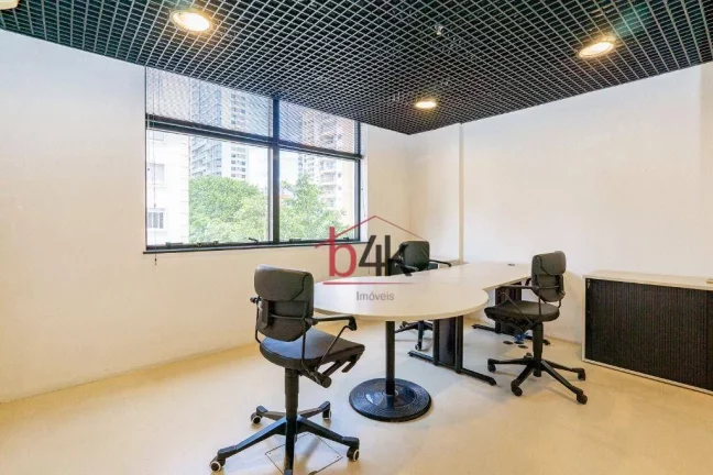 Imagem Sala comercial à venda na Vila Olimpia - São Paulo