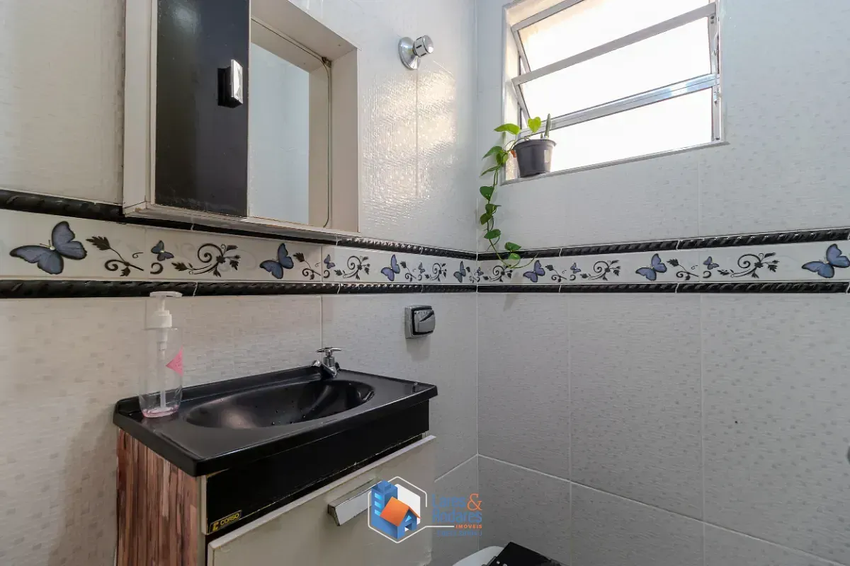 Imagem Sobrado para venda em Parque das Árvores com 3 quartos, 180m²