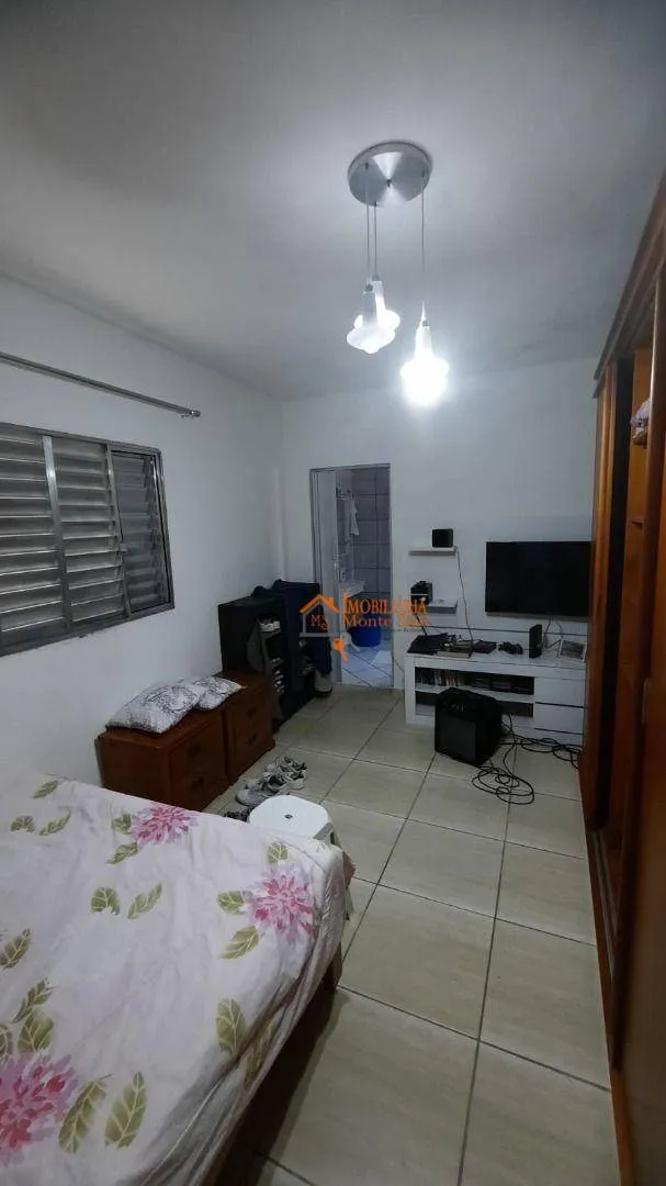Imagem Sobrado com 4 dormitórios à venda, 150 m² por R$ 478.000,00 - Jardim Rosana - Guarulhos/SP