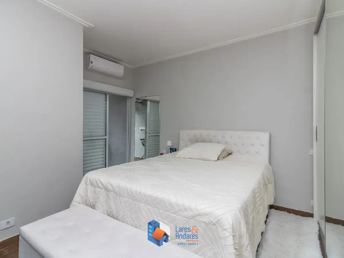 Imagem Sobrado para venda em City Recanto Anastácio com 3 quartos, sendo 3 suítes, 158m²