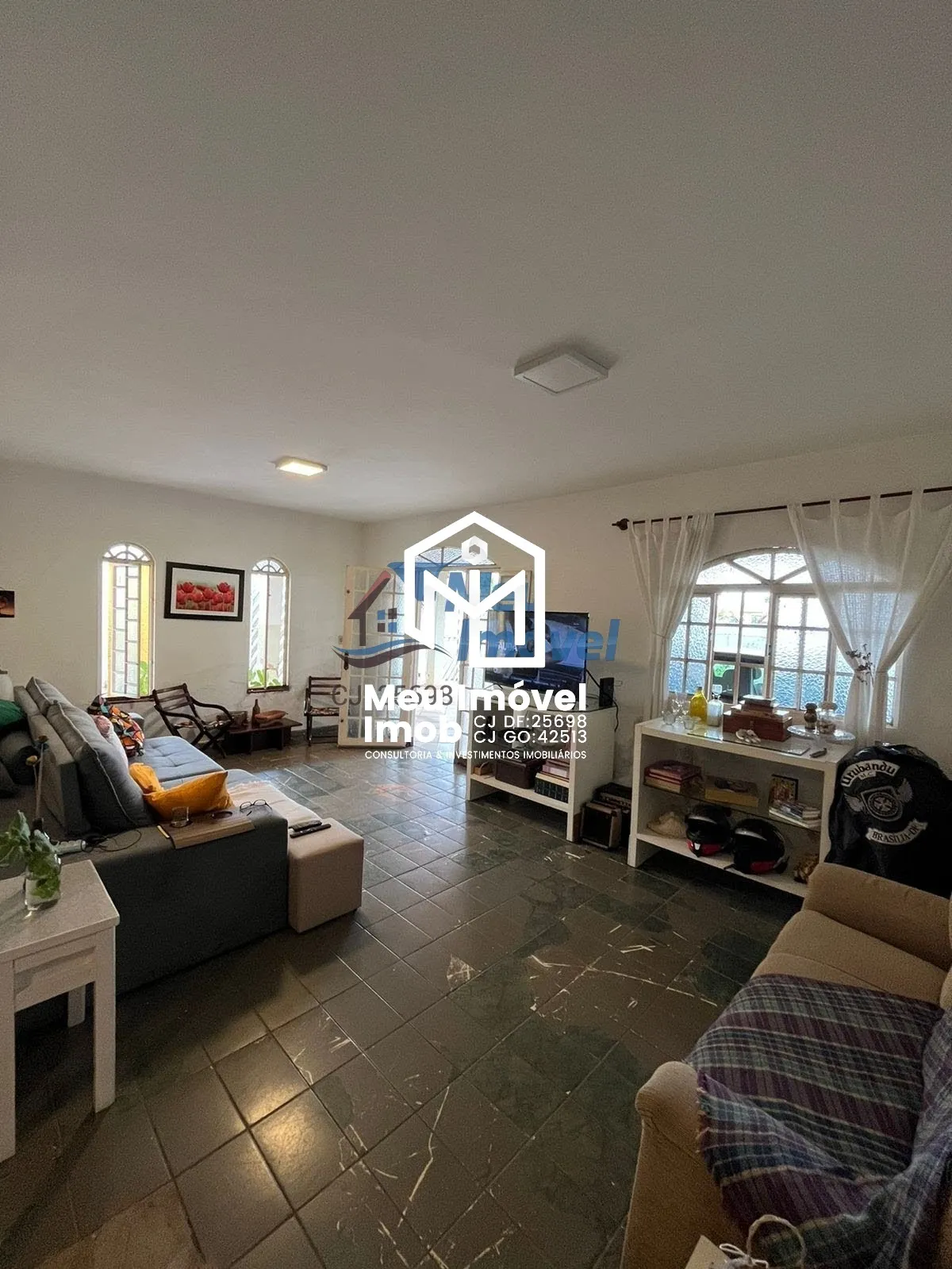 Imagem Casa 3 Quartos 2 Suítes 8 Vagas 800m² 100% Laje Escriturado