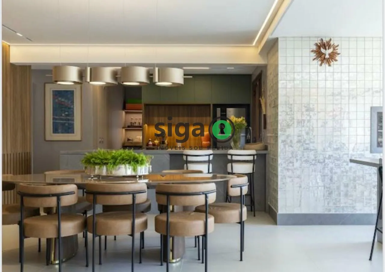 Imagem Apto com 142m² à Venda no Campo Belo, com 2 suites, sendo a máster com closet, 2 vagas, Mobiliado