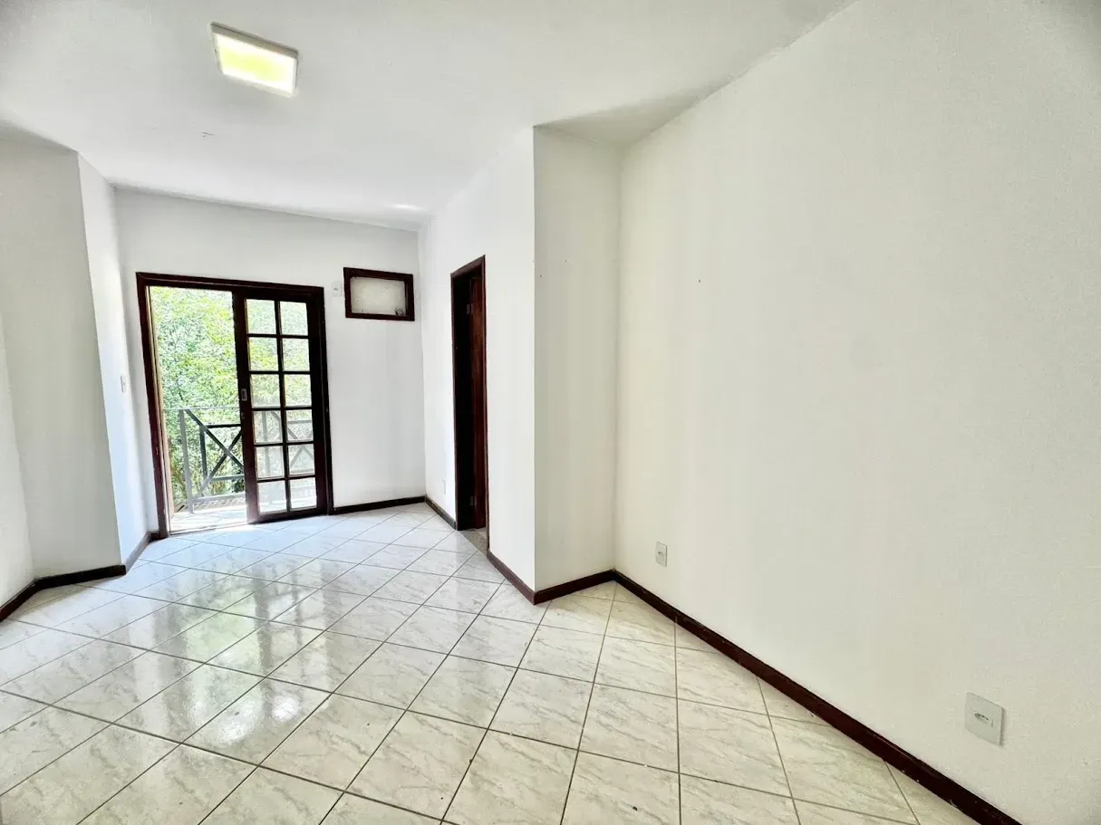 Casa de Condomínio com 4 Quartos à Venda, 120 m² em Vargem Grande - Rio de Janeiro