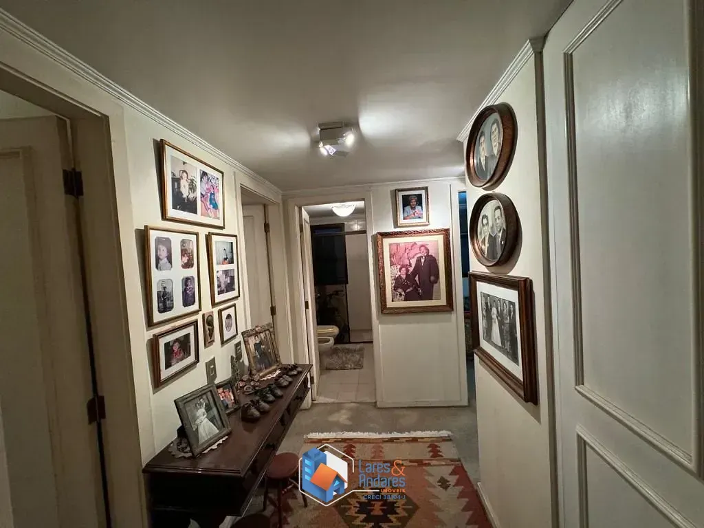 Imagem Apartamento para venda em Campo Belo com 4 quartos, sendo 2 suítes, 194m²