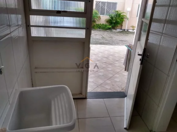 Imagem Sobrado em Condomínio para Venda em São Paulo, Itaim Paulista, 3 dormitórios, 1 suíte, 2 banheiros, 2 vagas