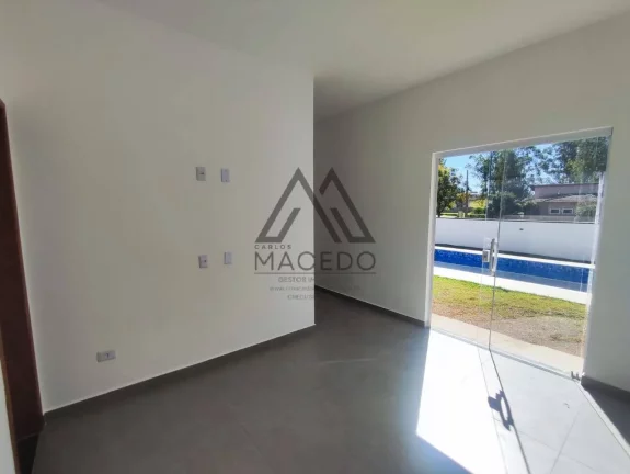 Imagem Casa Nova com 3 Suítes e Piscina no Ninho Verde I