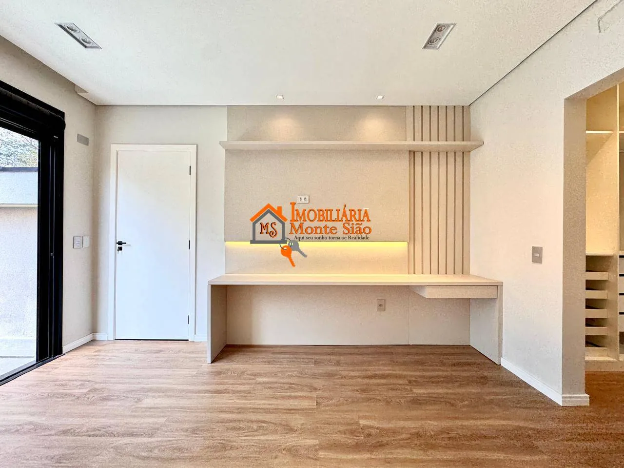 Imagem Sobrado com 4 dormitórios à venda, 380 m² por R$ 3.990.000 - Cidade Parquelandia - Mogi das Cruzes/SP