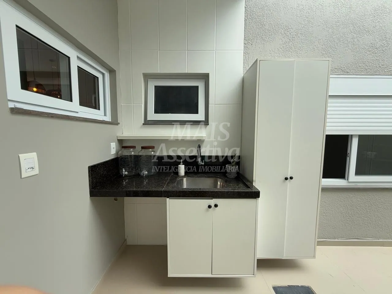 Imagem Excelente casa geminada à venda no Balneário Noiva do Mar em Xangri-Lá - Semi Mobiliada