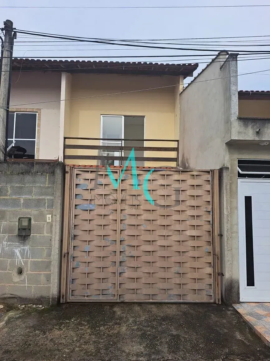 Foto do imóvel Casa Geminada de 2 Quartos no Condomínio das Laranjeiras - Santíssimo: Conforto e Segurança em Excelente Localização