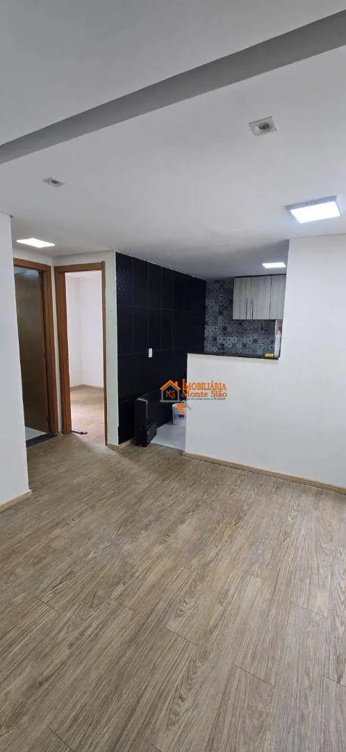 Imagem Apartamento com 2 dormitórios à venda, 49 m² por R$ 235.000,00 - Água Chata - Guarulhos/SP