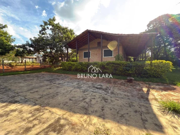 Imagem Casa à Venda no Condomínio Fazenda Solar, Igarapé MG.