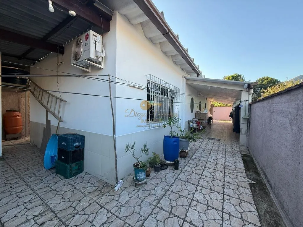 Imagem Casa para Venda em Guapimirim / RJ no bairro Centro