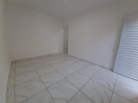 Imagem VENDA DE CASA TÉRREA NO BAIRRO MARROCOS, EM ITANHAÉM/SP DIVISA COM MONGAGUÁ, OPORTUNIDADE, 170m², 2 quartos, cozinha americana. CONSULTE-NOS.