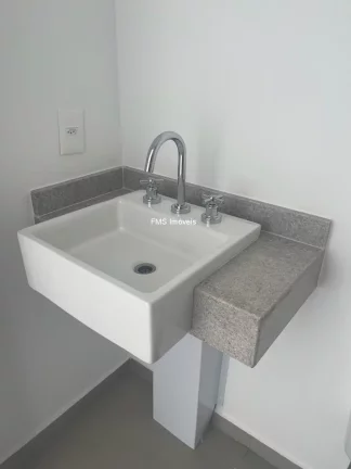 Imagem Studio à venda em Moema, 1 quarto, 1 banheiro, 25m².