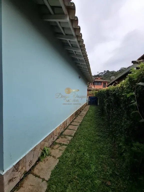 Imagem Casa em Condomínio para Venda em Teresópolis / RJ no bairro Green Valley