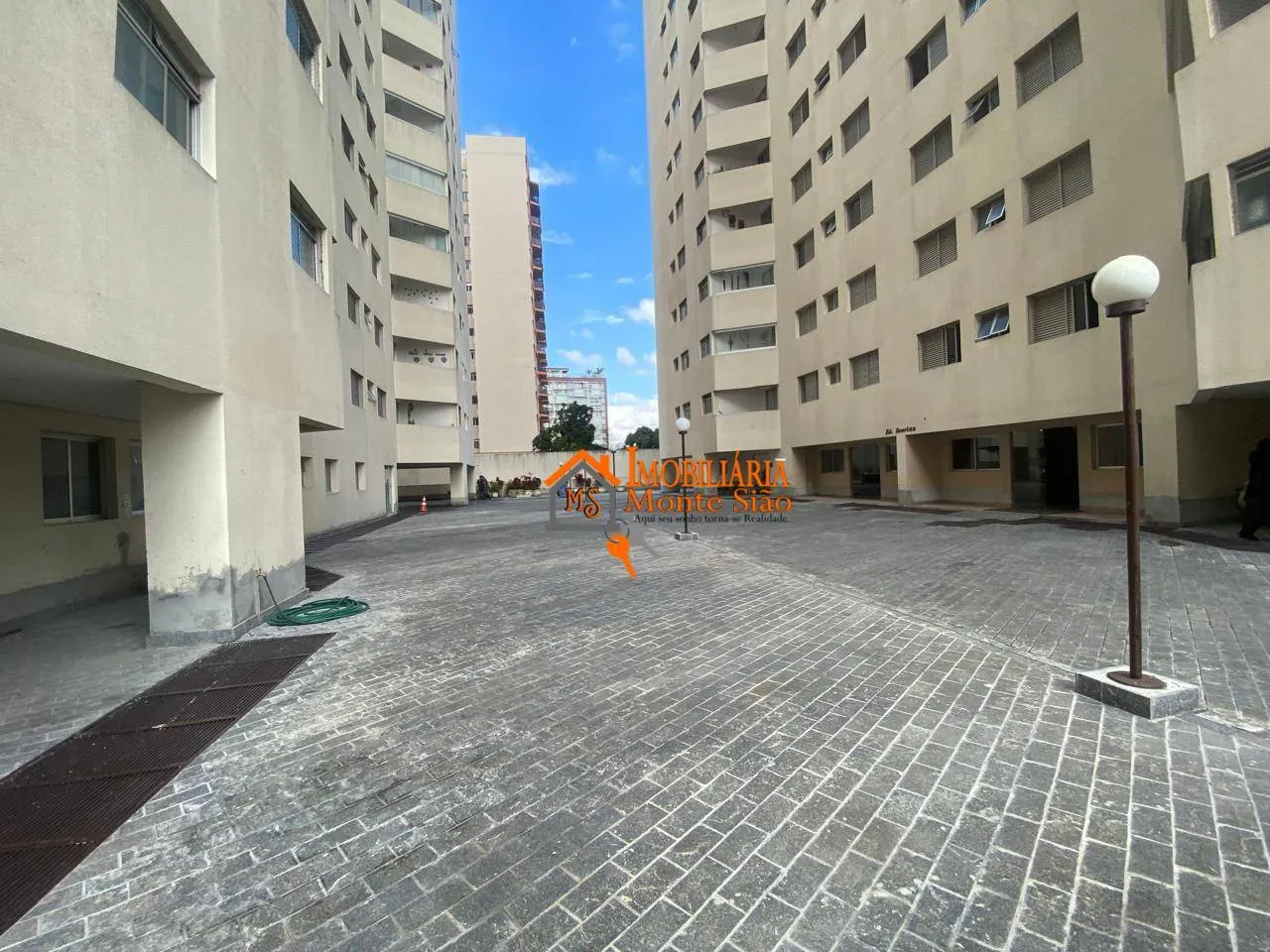 Imagem Apartamento com 4 dormitórios para alugar, 130 m² por R$ 4.656,00/mês - Vila Augusta - Guarulhos/SP